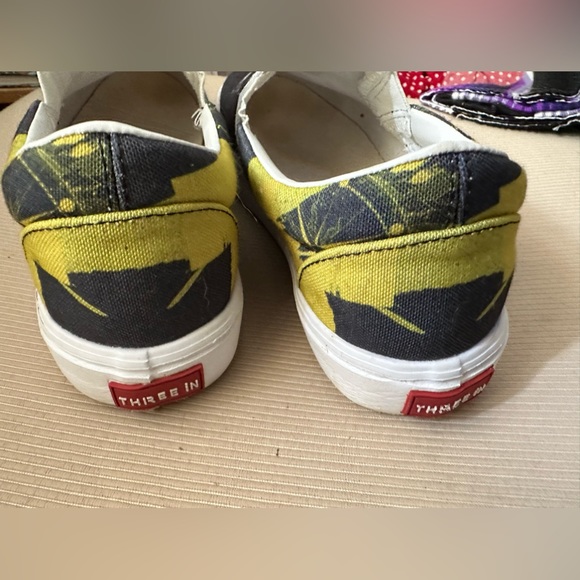 Twenty-One Pilots canvas shoes by Three In - EUC - Picture 3 of 11